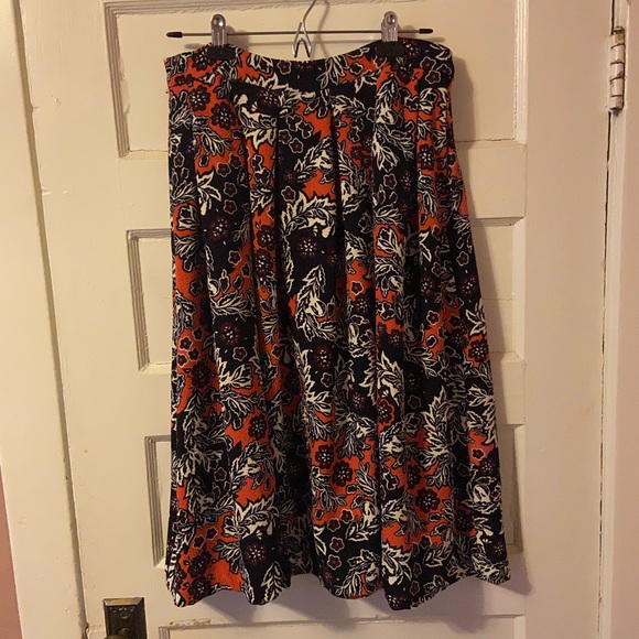 Patterned Midi Skirt - Picture 1 of 3